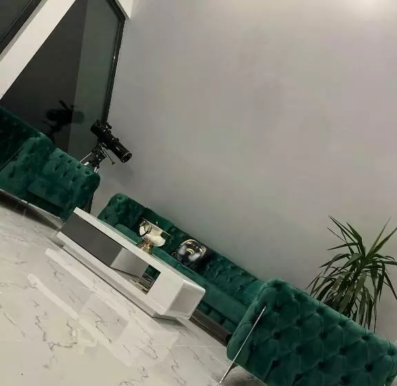 Pine Hill Poiana Marului