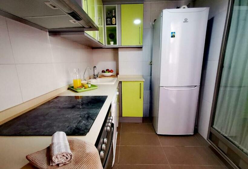 Borumbot Vistas Pueblo Y Peñon