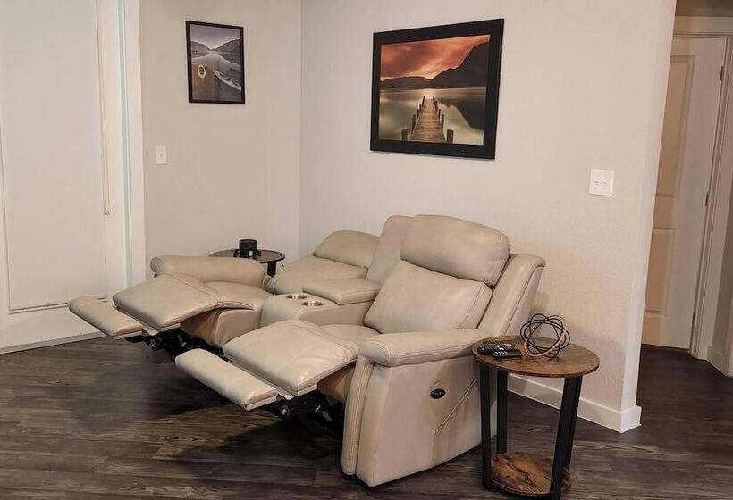 Lovely 1 Bed Apartment In North Austin!!