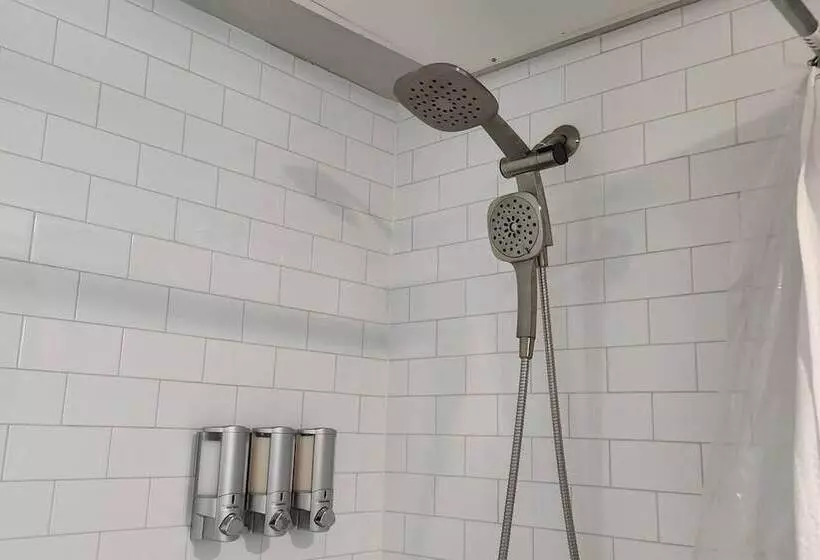 Lovely 1 Bed Apartment In North Austin!!