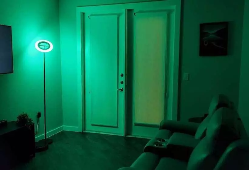 Lovely 1 Bed Apartment In North Austin!!