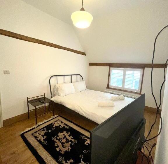 Samuel Pepys Cottage