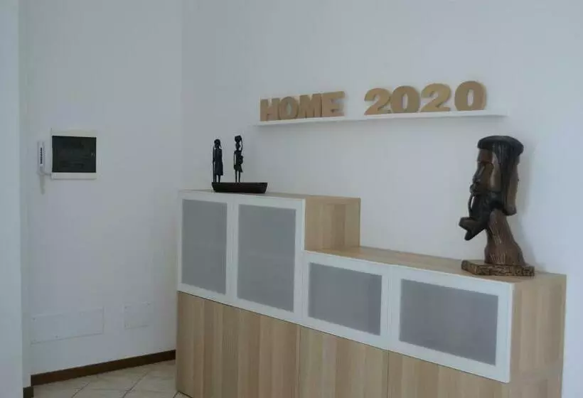 Home 2020: Come A Casa! Feel At Home! Wie Zuhause!