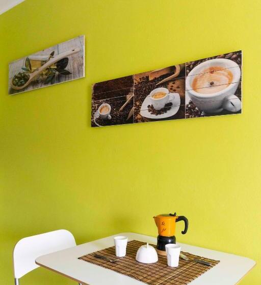 Blue Lake Arona   Cozy Apartment In City Center