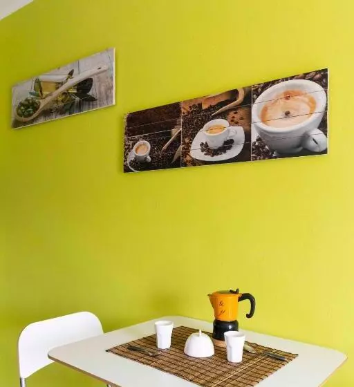 Blue Lake Arona   Cozy Apartment In City Center