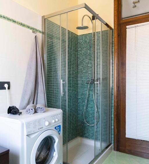 Blue Lake Arona   Cozy Apartment In City Center