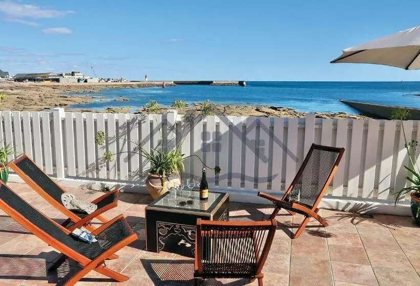 Localise Au Guilvinec   A16   Vue Sur La Mer, La Piscine Et Le Jardin   Tout à Pied, Plages, Port, C