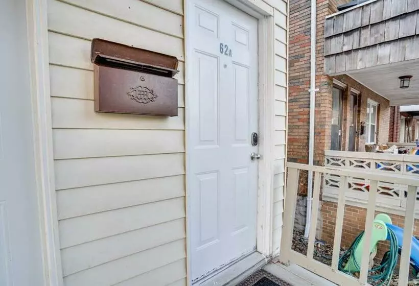 Modern & Private 1 Bedroom Apartment