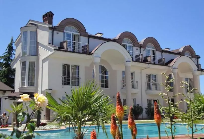 Aleksandar Villa & Spa