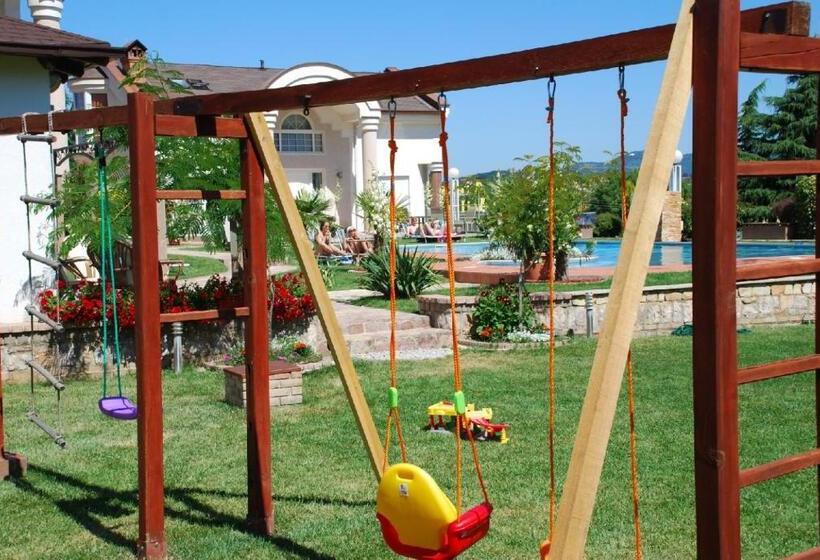 Aleksandar Villa & Spa