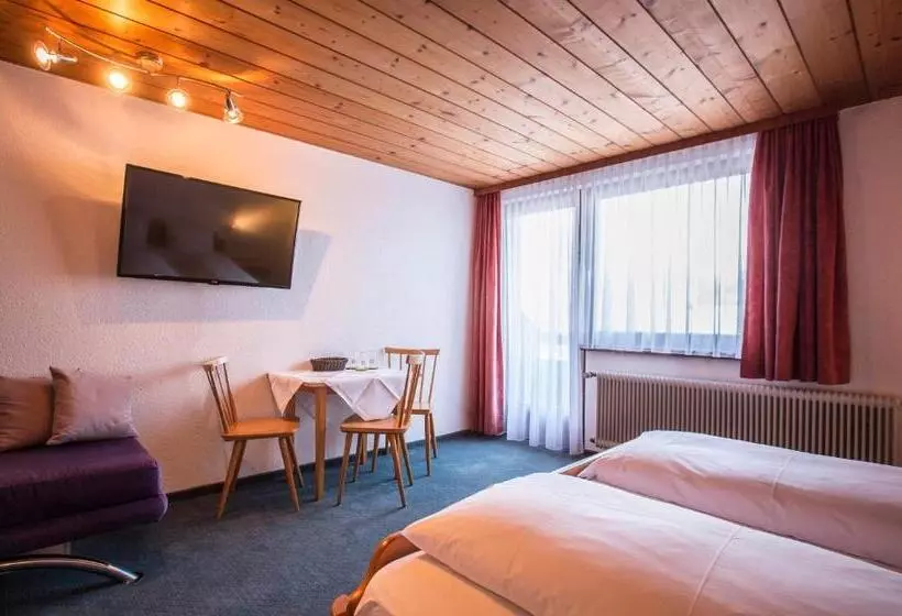 ベッドアンドブレックファースト Gästehaus Pension Barbara