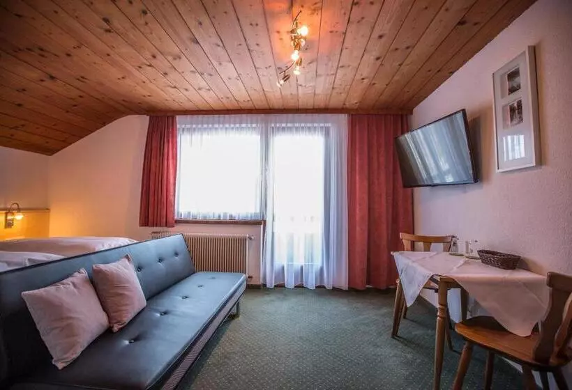 ベッドアンドブレックファースト Gästehaus Pension Barbara