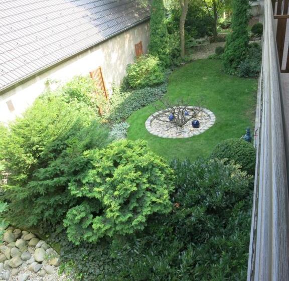 Bed and Breakfast Pension Lang