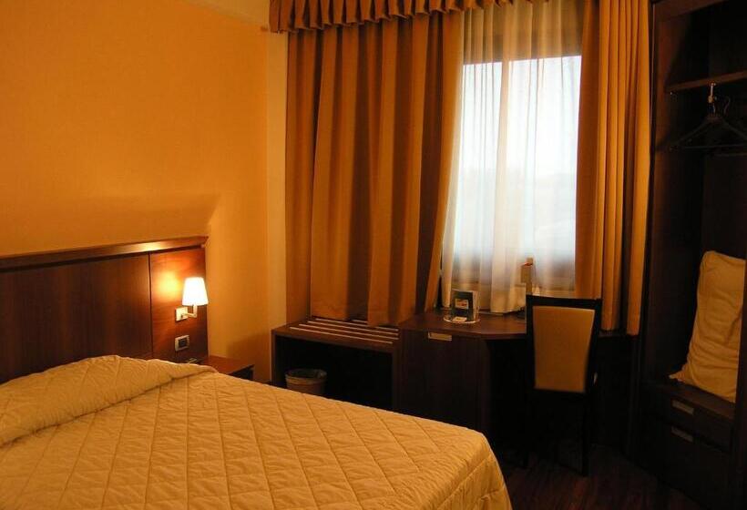 Dado Hotel International