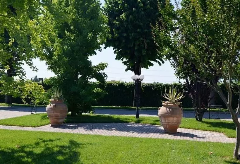 Szálloda Albergo Aurora