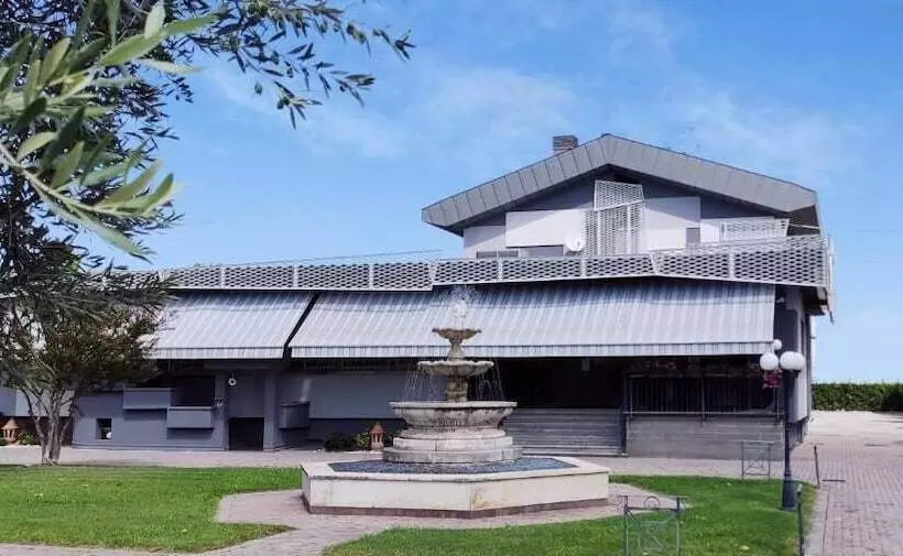 Szálloda Albergo Aurora