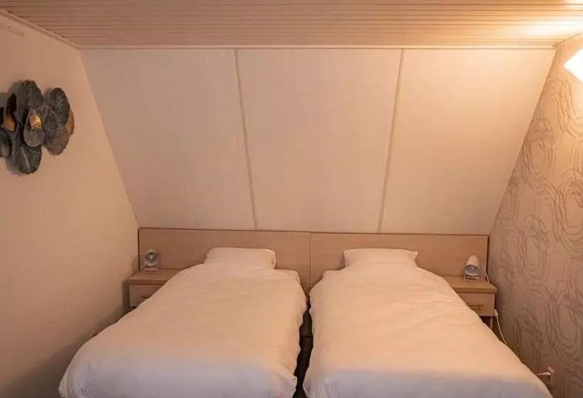 호텔 Almenum Het Sfeervolle Stadslogement