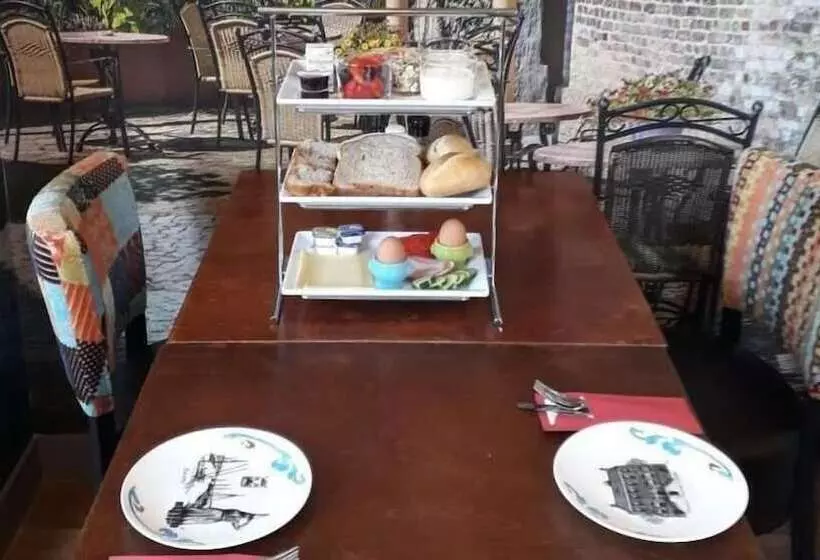 호텔 Almenum Het Sfeervolle Stadslogement