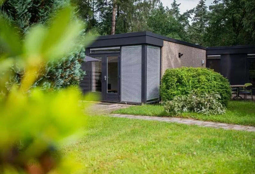 هتل Buitenplaats De Bergse Bossen