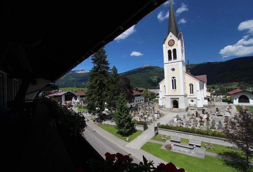 ホテル Garni Fels