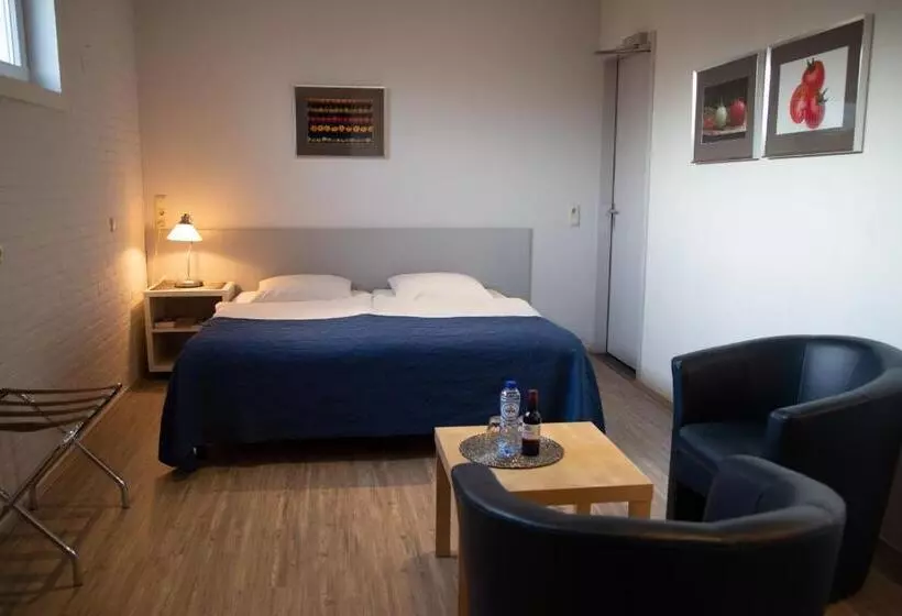 酒店 Gastenverblijf  T Smedenhuys