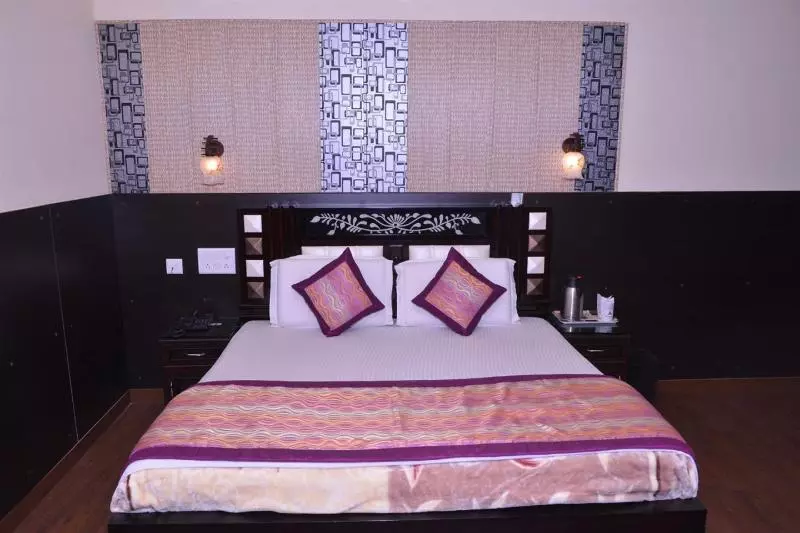 酒店 Goverdhan Palace