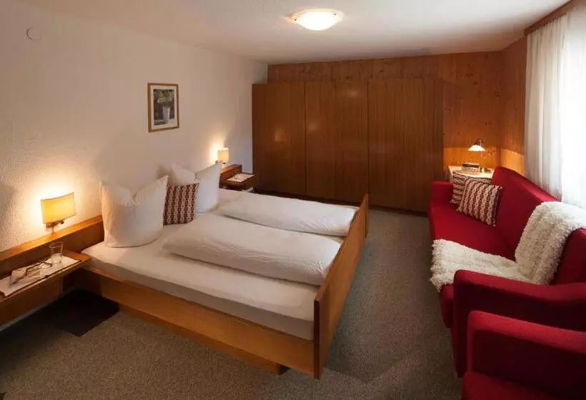 ホテル Gästehaus Lässer