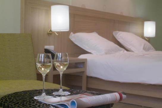 هتل Hostellerie De La Basilique