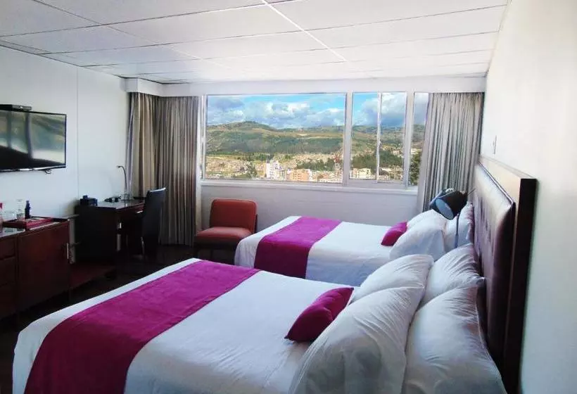 فندق Hunza Y Centro De Convenciones