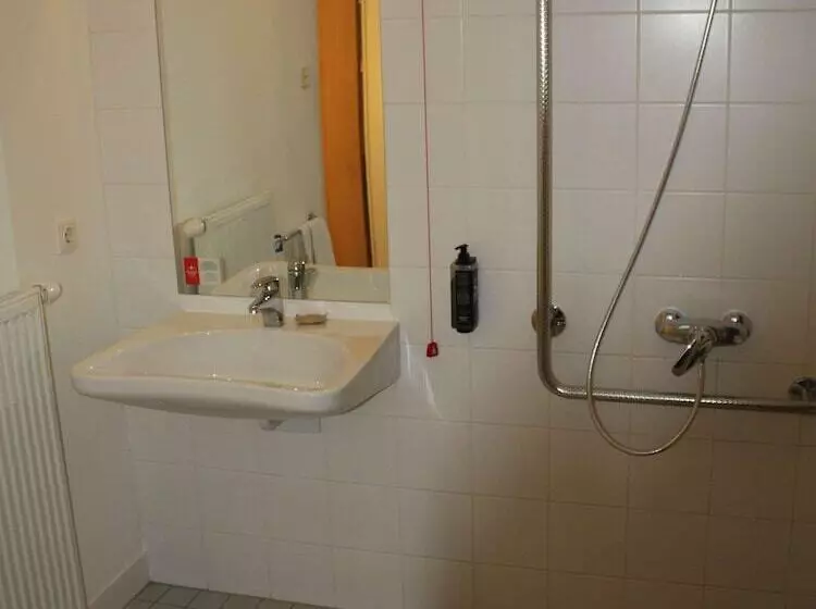 هتل Ibis Budget Wien Messe