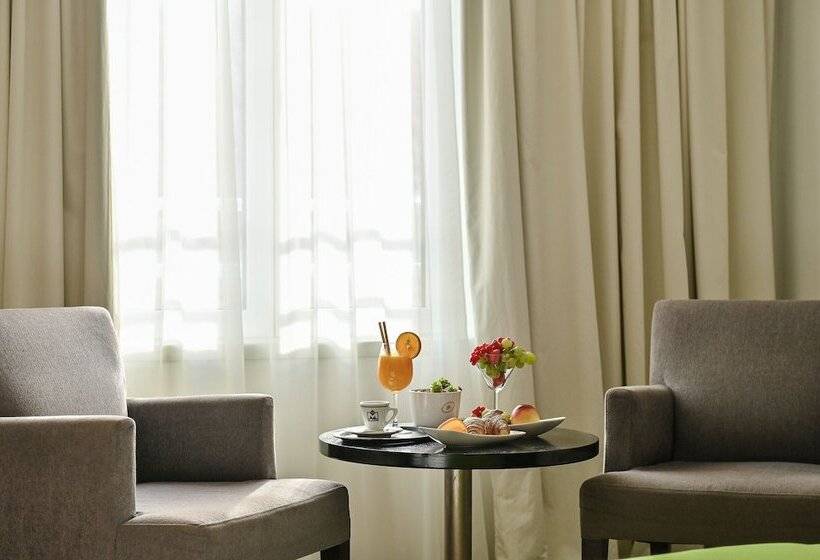 호텔 International