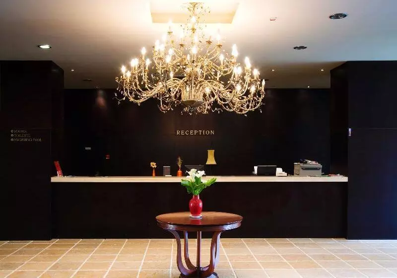 ホテル International