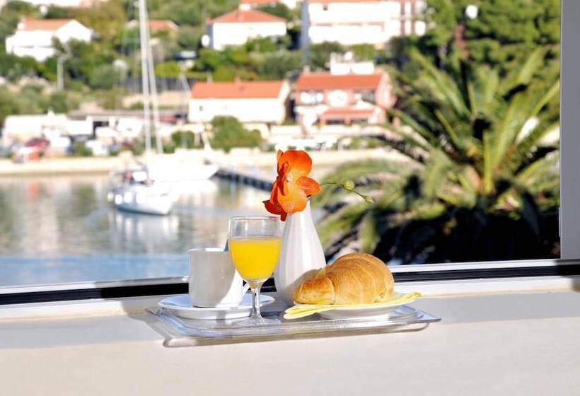 호텔 International