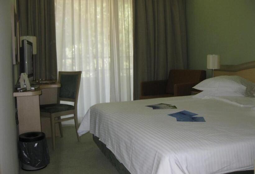 בית מלון כפרי Kimen