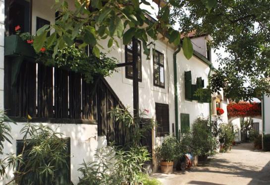 Bed and Breakfast Luka Pension