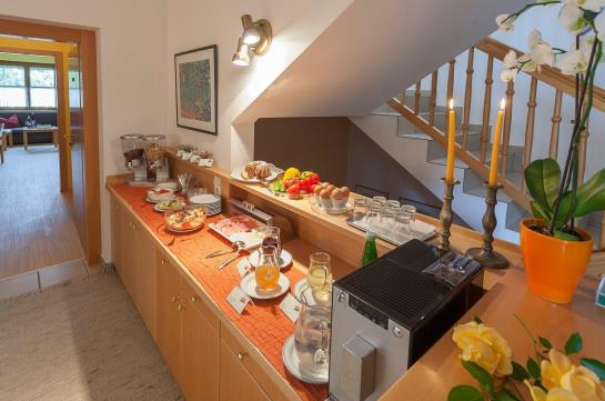 Bed and Breakfast Luka Pension