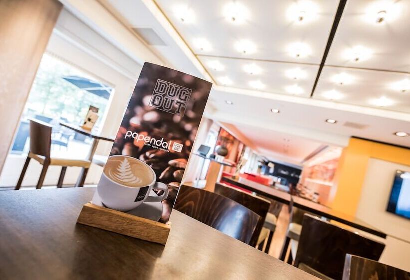 בית מלון כפרי Papendal