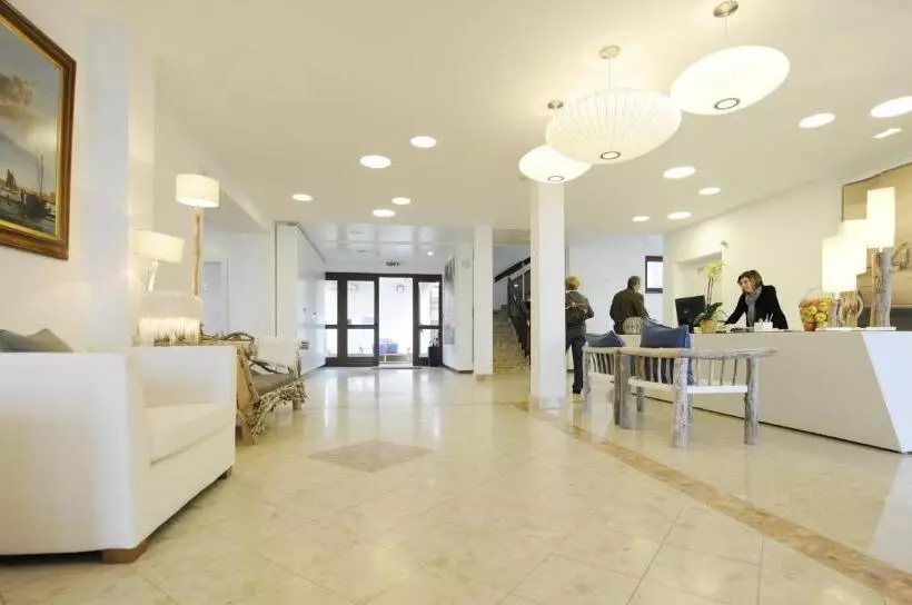 Отель Seewirt & Haus Attila