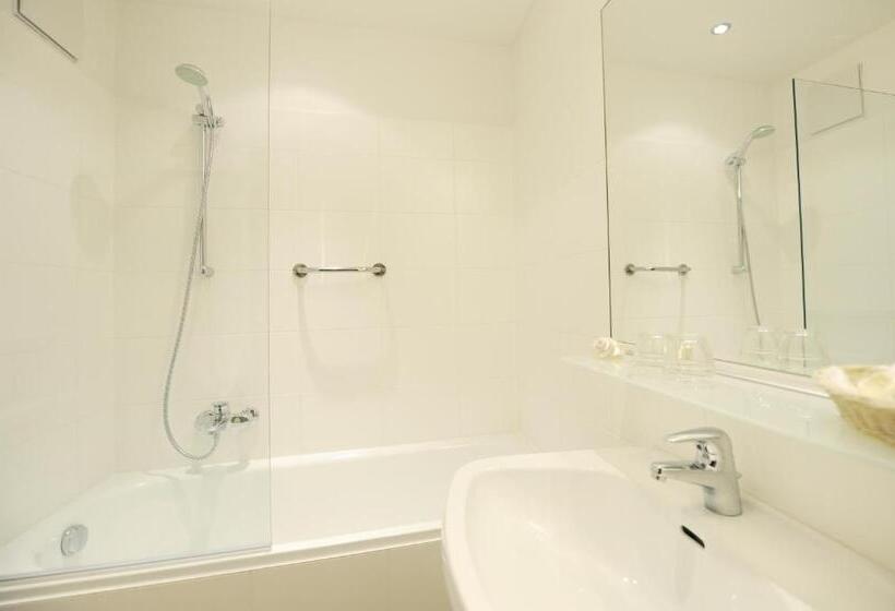 Отель Seewirt & Haus Attila