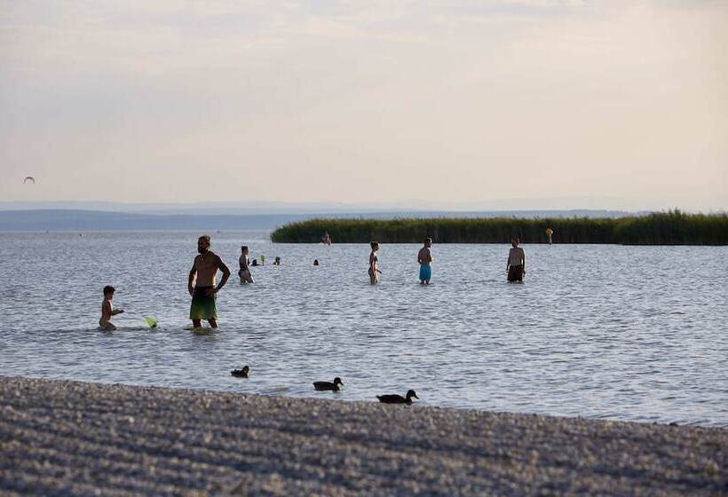 Отель Seewirt & Haus Attila