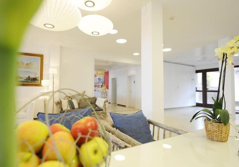 Отель Seewirt & Haus Attila