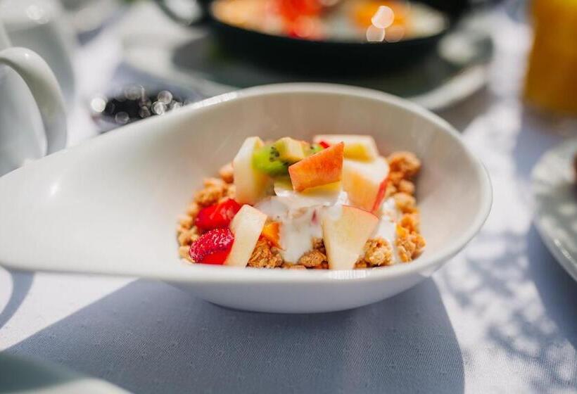 Отель Winzerhof Kiss