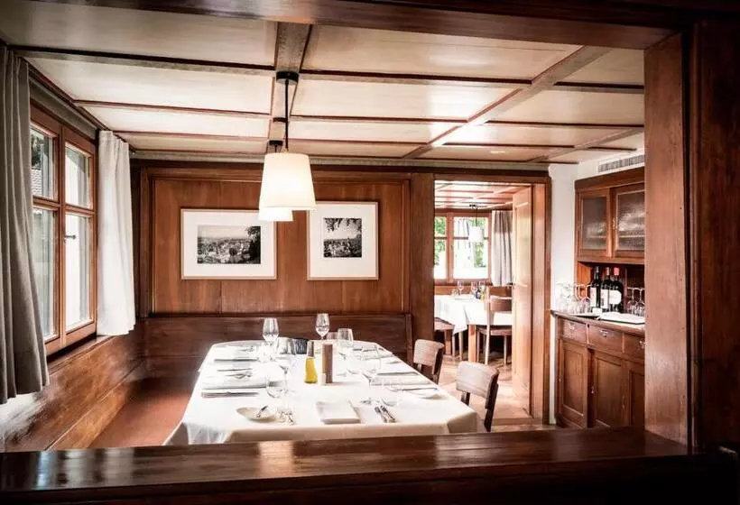 ホテル Zum Verwalter Dornbirn