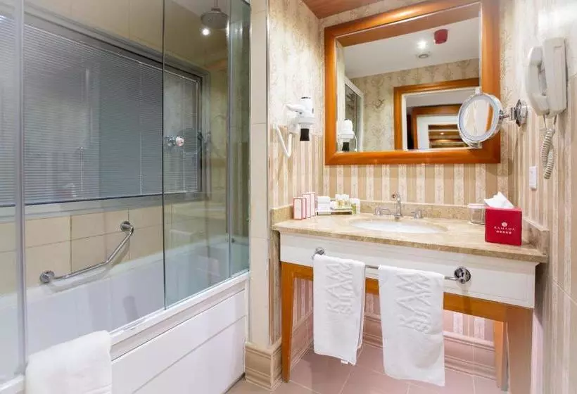 Hotelli Ramada By Wyndham Sulaymaniyah Salim Street