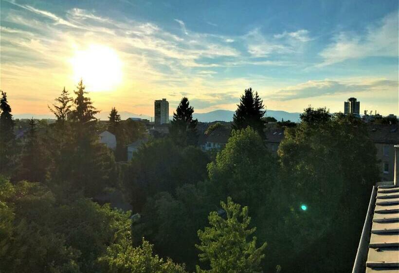 Calme Lumineux Spacieux Accueillant