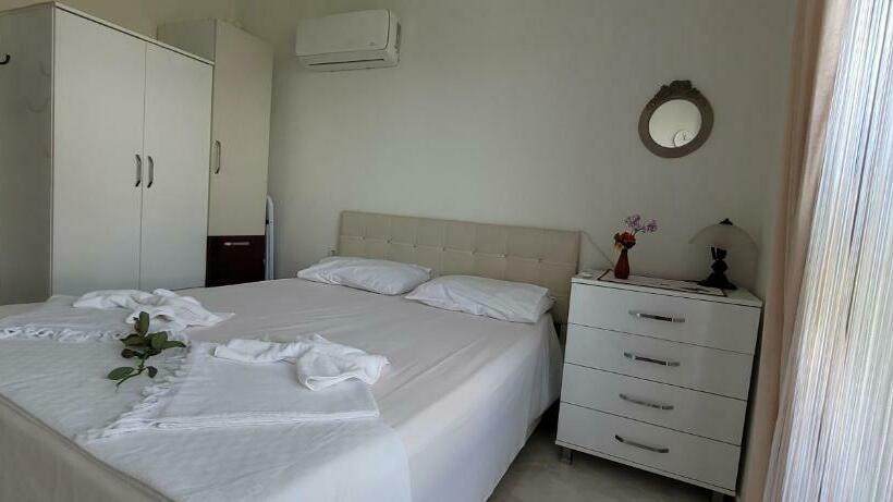 Architect S House With Spacious Veranda In Antalya, Belek