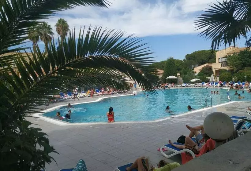 Studio Climatisé Résidence Odalys Nouvelle Box 5 G ,saint Loup,piscine ,parking Privé Et Superette