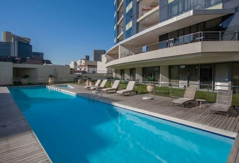 Working Professionals, Modern, Cozy, Wi Fi