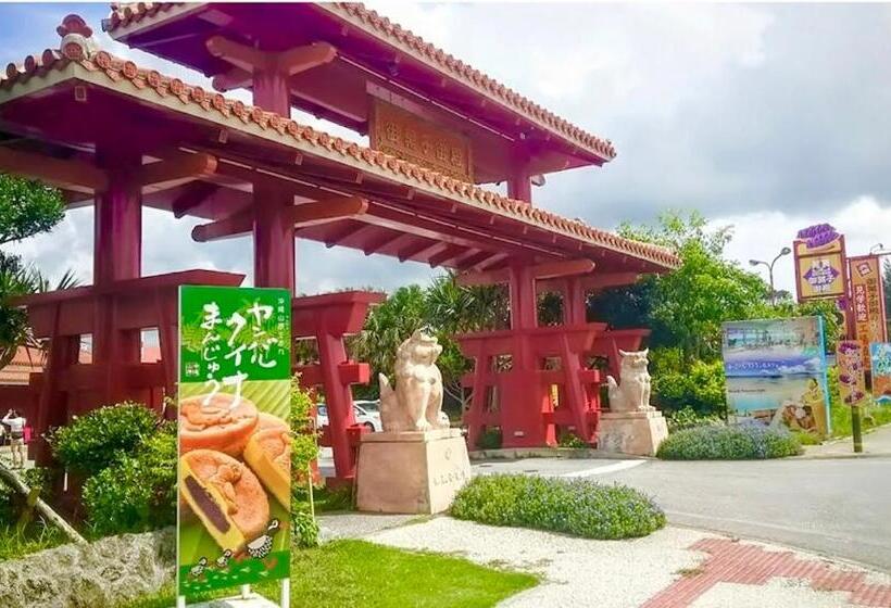 グランディオーソ沖縄プールヴィラ金武2