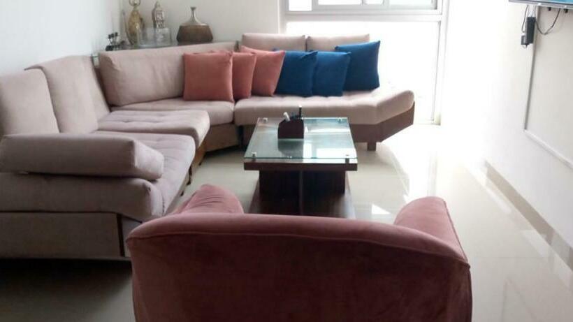 Edificio Atlantis Tower, Confortable Y Agradable